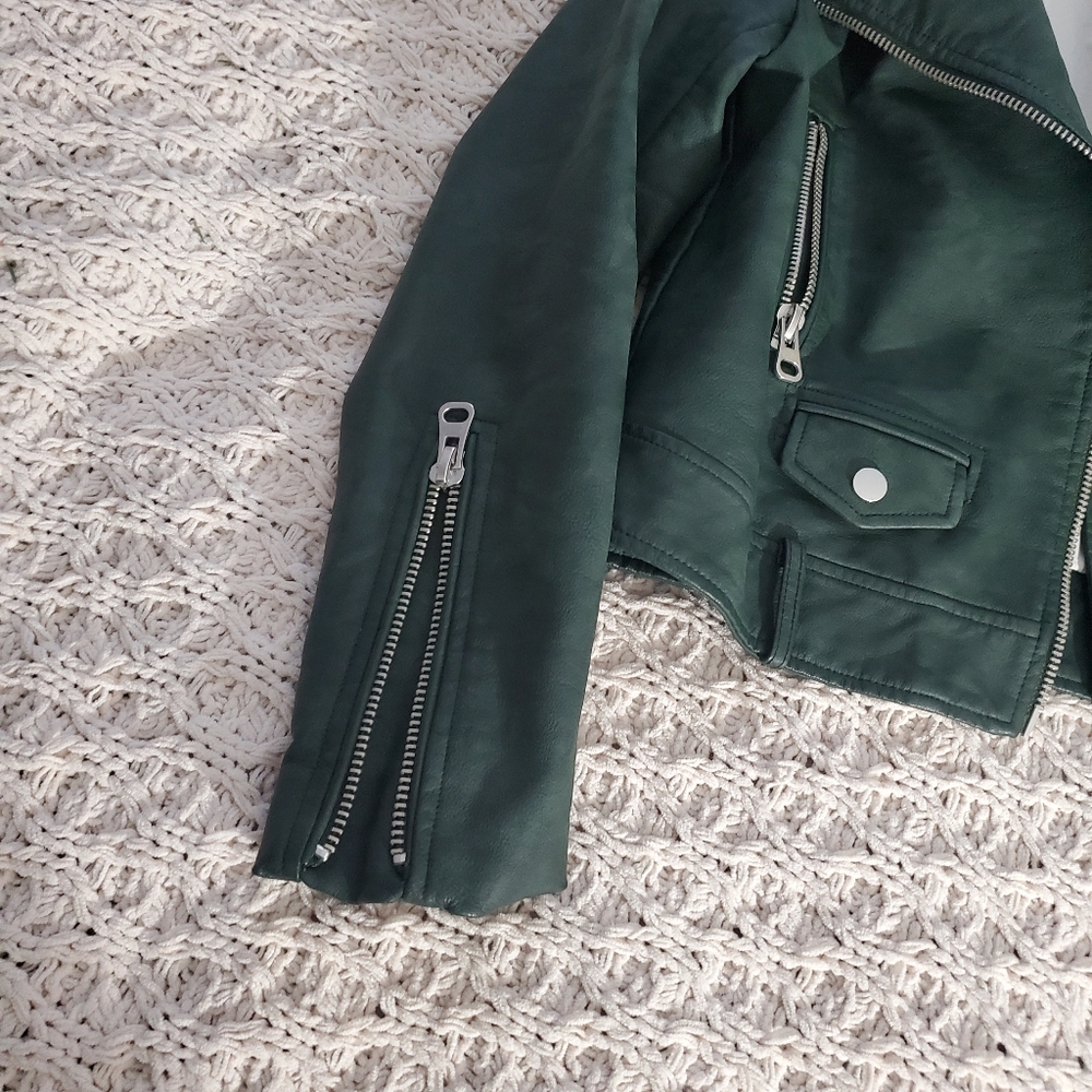 Green Shearling Aviator Collar Versatile Moto Jacket - Picture 9 of 16